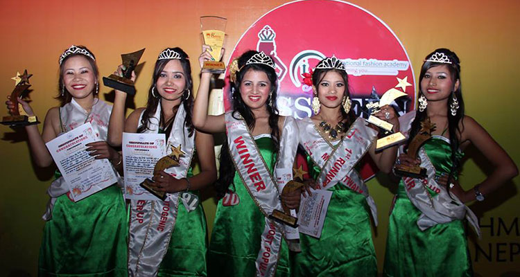 Nepal's-Teen-of-the-year-2014