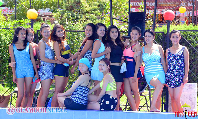 Miss Teen 2015 contestants in Swimming Pool Photo