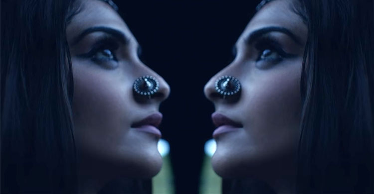 Sonam Kapoor's Coldplay Video