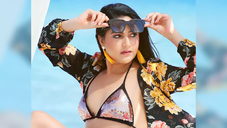Barsha Siwakoti: Insta Hot & Hit Pictures | Glamour Nepal