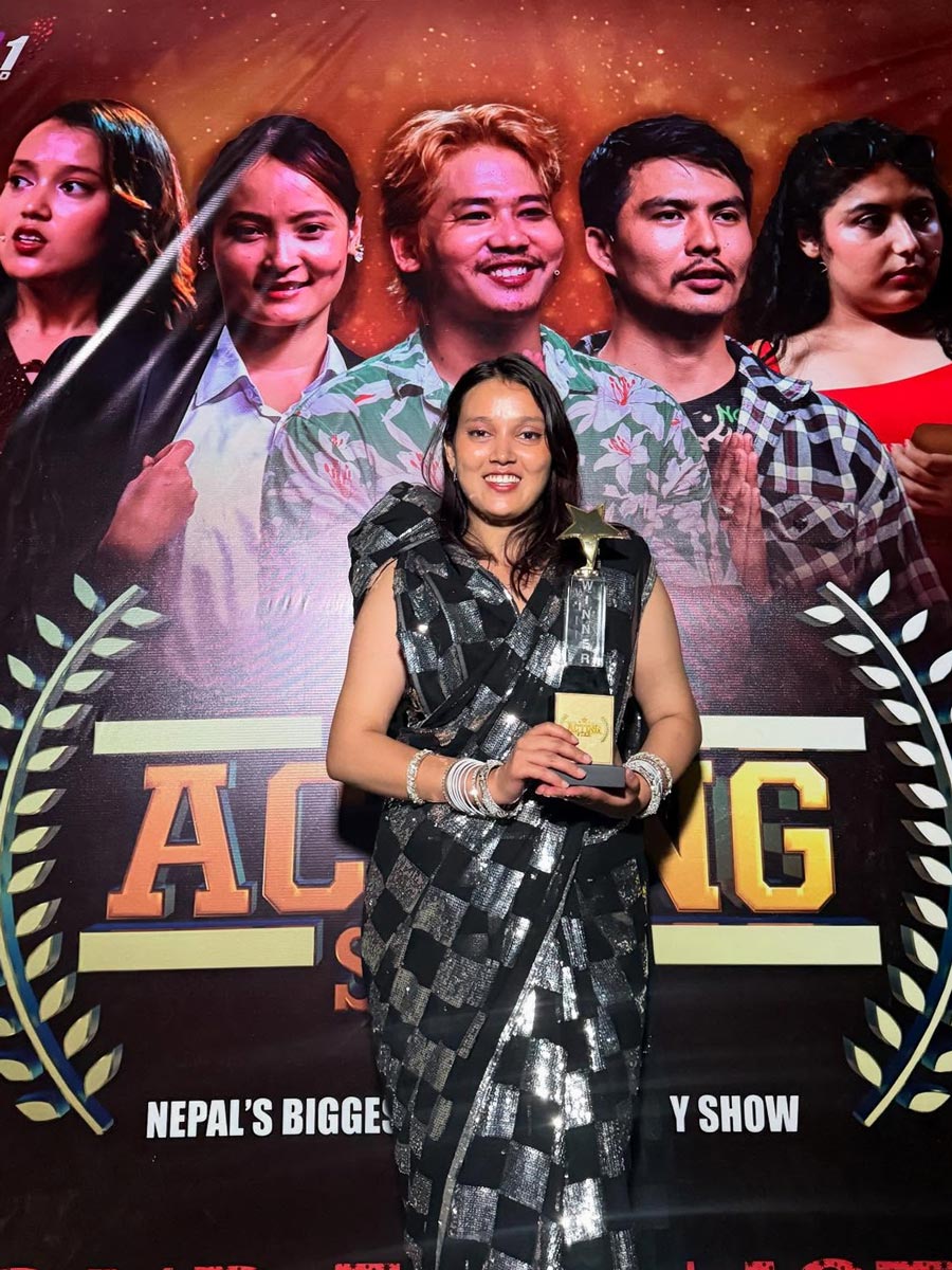 Nabina Ranabhat after receiving Acting Star Nepal trophy.