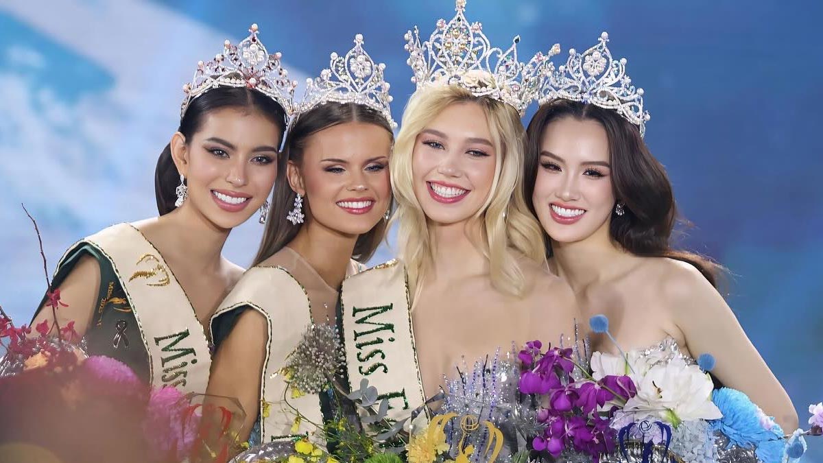 Miss Earth 2025 winners group photo, Czech Republic, Iceland, Vietnam, and Thailand titleholders