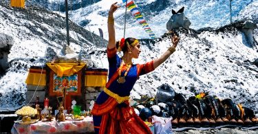 A Dance for Sagarmatha: Mountaineer’s Bharatanatyam Tribute Wins Hearts Online
